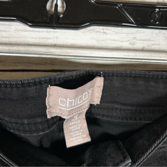 Chico’s Relaxed Straight Animal Print Leopard Cuff Ankle Black Jean 3 16/XL - Picture 6 of 7